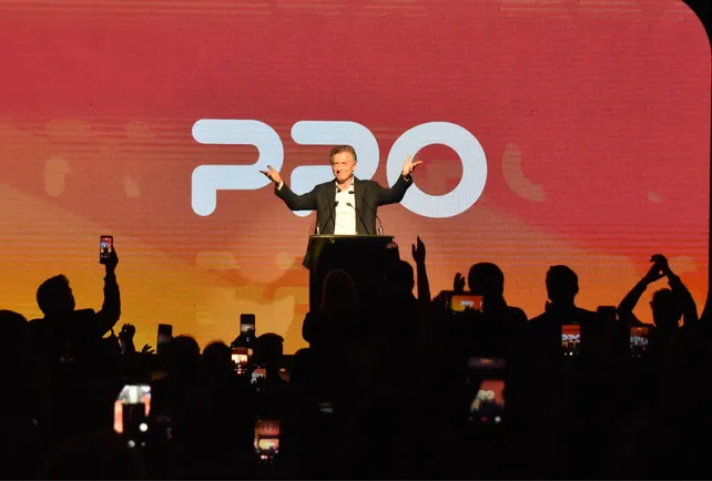 Mauricio Macri encabezó en Santa Fe el relanzamiento del PRO: "Nosotros somos el próximo paso"