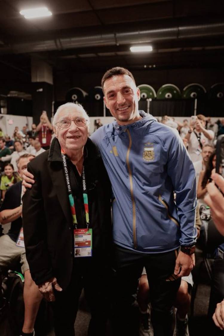 Lionel Scaloni confirmó en conferencia de prensa que Messi será suplente ante Jordania