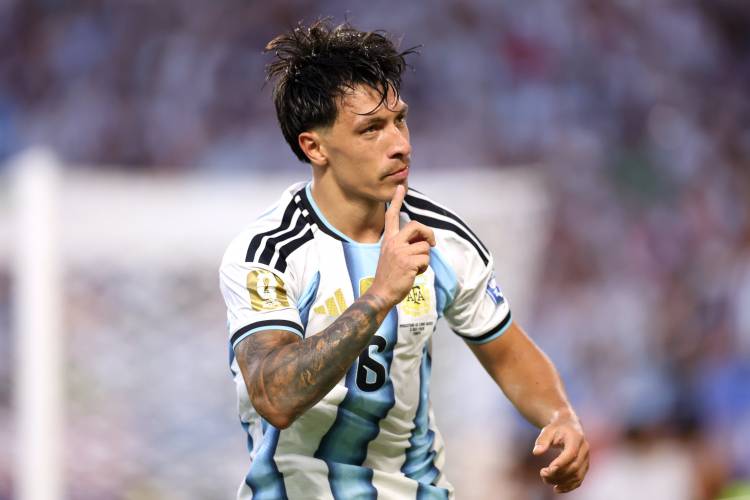 El golazo con el que Argentina se volvía a poner en ventaja ante Cabo Verde