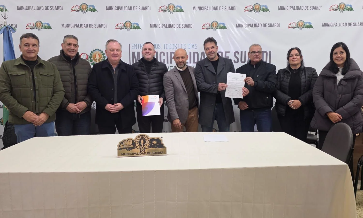 En Suardi se firmó el acta de preadjudicación de cañería para la 2da. etapa del Gasoducto Sudoeste Lechero