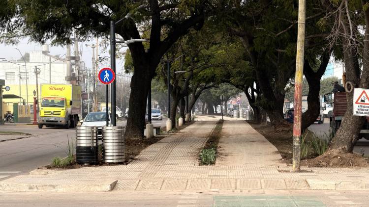Aristóbulo del Valle: se inaugura la renovación de la avenida con actividades para toda la familia