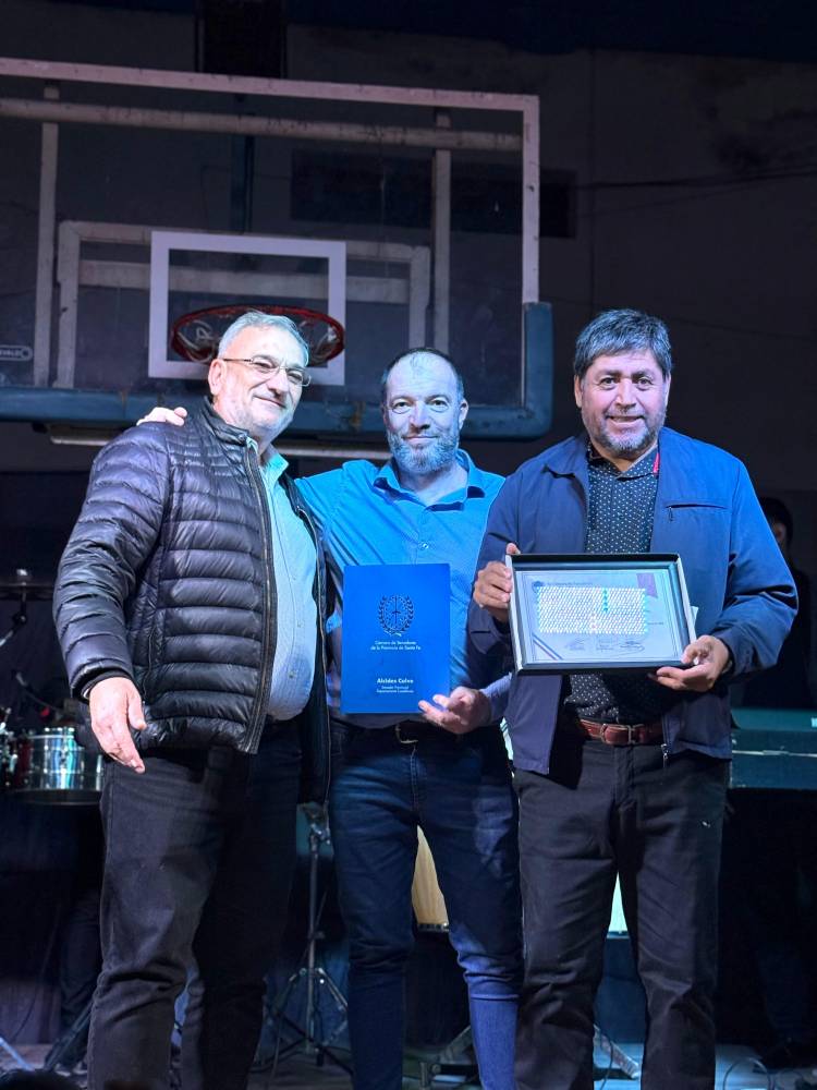 Calvo acompañó los festejos de los 90 años de Peñarol de Rafaela