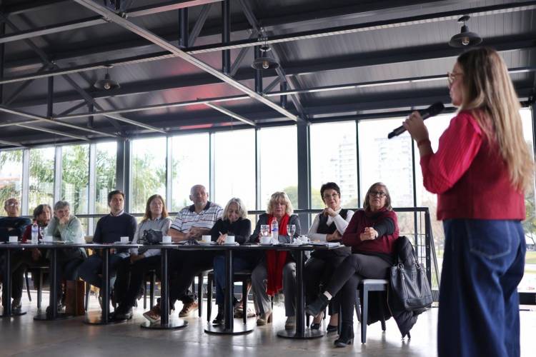 Con un recorrido en el bus turístico y capacitaciones, el Concejo Mayor tuvo su segundo encuentro