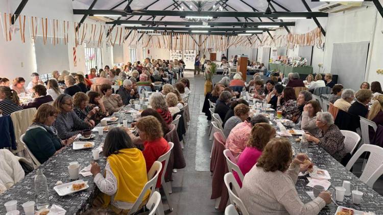 «Chocolate con Historia»: un encuentro para recorrer el legado de las mujeres en la pampa gringa santafesina