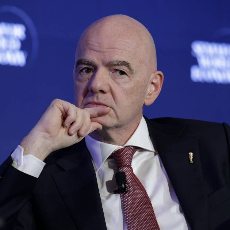 Infantino dio marcha atrás con la privatización del Mundial