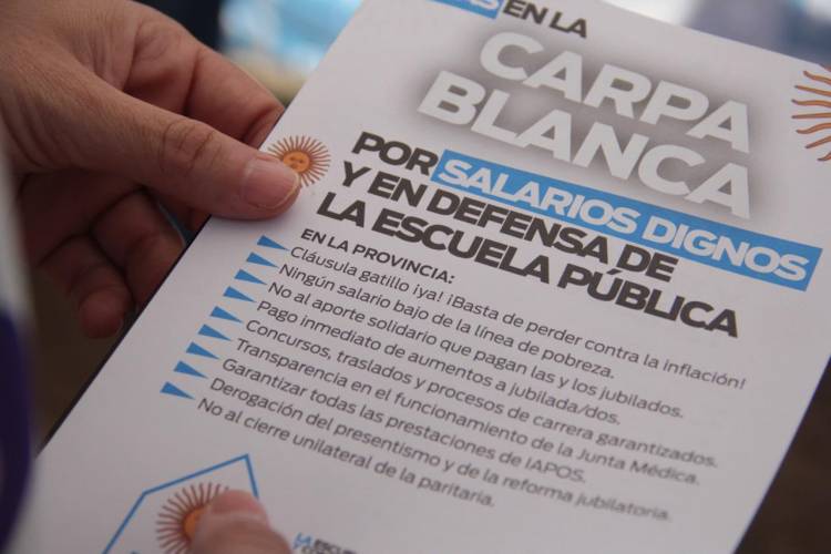 El gobierno provincial vuelve a castigar a la docencia que defiende la escuela pública 