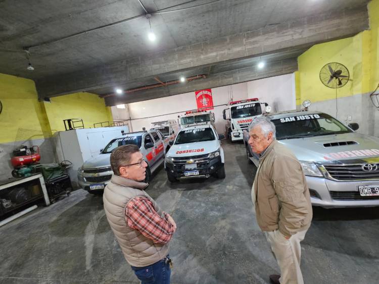Borla entregó aportes del Fondo de Seguridad a Bomberos de San Justo