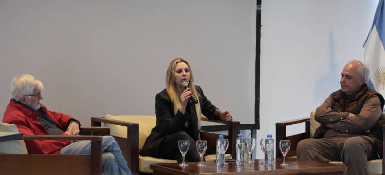 Marilín Sacnun llevó adelante el primer encuentro del Modelo Santafesino en el departamento La Capital 
