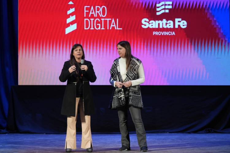 Educación: 1.300 docentes, directivos, estudiantes y familiares asistieron a las charlas sobre estrategias para prevenir la dependencia digital