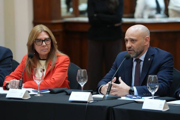 La Región Centro alineó en Rosario una agenda productiva para ganar competitividad y exportaciones