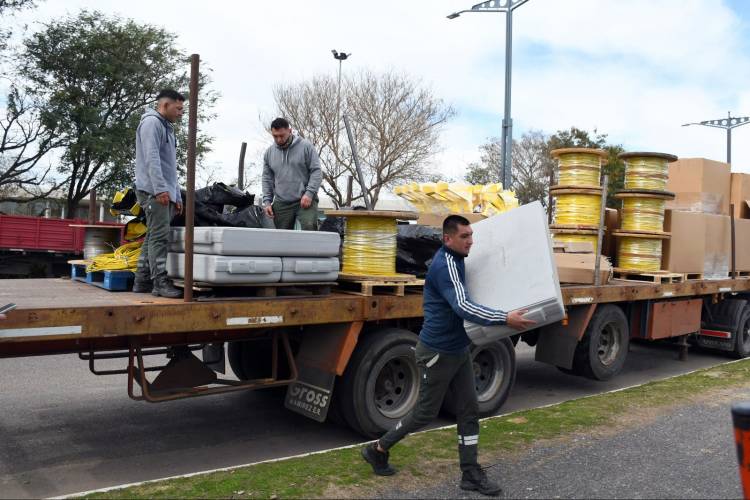 Juegos Suramericanos: llegó el equipamiento para remo y canotaje