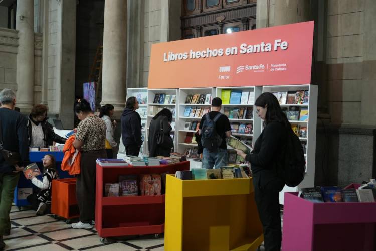 La Feria del Libro de Santa Fe inauguró su 32ª edición, con más de 90 actividades en agenda