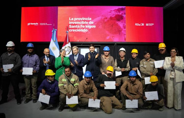 Pullaro: “En un momento muy difícil, estamos llevando adelante el plan de obra pública más grande de la historia de Santa Fe