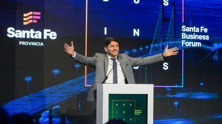 Pullaro: “Gobernar es generar empleo y trabajar junto al privado para lograr crecimiento económico”