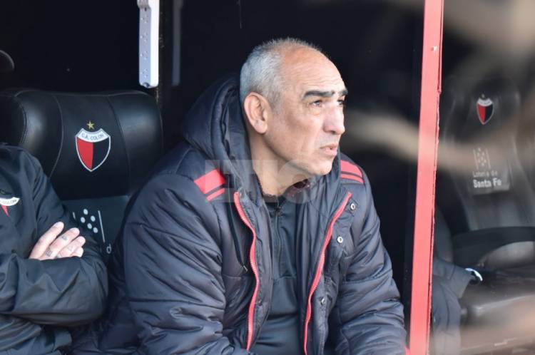 Delfino, caliente tras la derrota: “Nos hicimos los goles nosotros”