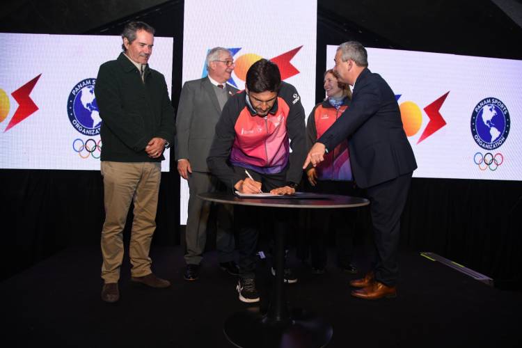Rosario firmó el contrato que la designa sede de los Juegos Panamericanos Junior 2029