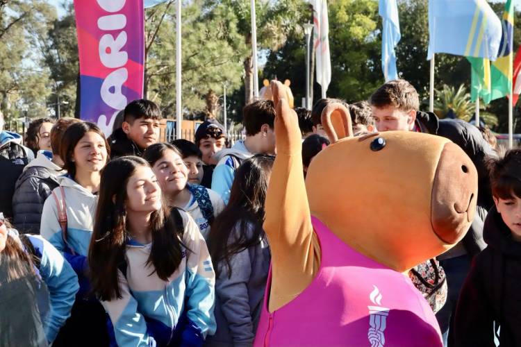 Juegos Suramericanos: más de 170.000 estudiantes de las 365 localidades verán las competencias y participará n de los Fan Fest