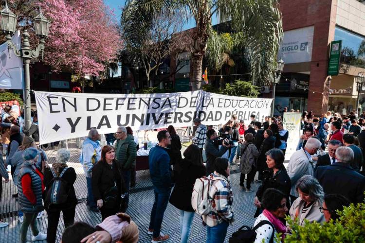 Presupuesto 2027: la UNL reclama más fondos y advierte que el Gobierno prevé un 35% menos de lo que pide el sistema universitario