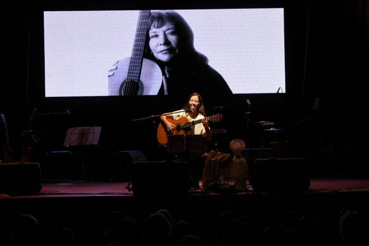 El Ministerio de Cultura presenta «Santafesinas. Canciones de mujeres que hacen historia»