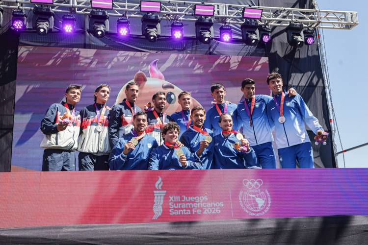 Remo en los Juegos Suramericanos: El uruguayo Felipe Klüver se llevó el oro en la Laguna Setúbal