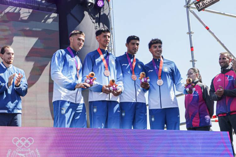 Remo en los Juegos Suramericanos: El uruguayo Felipe Klüver se llevó el oro en la Laguna Setúbal