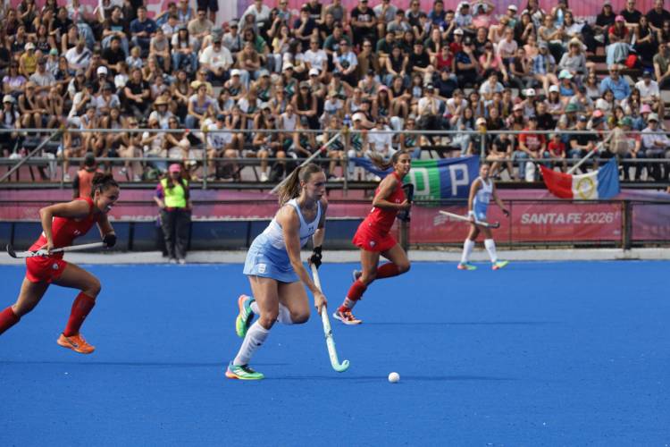 Fiesta del hockey en la ASH: Las Leonas y Los Leones hicieron vibrar a Santa Fe a estadio lleno