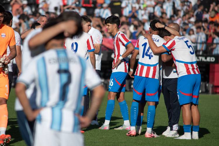 Fútbol masculino: Paraguay venció a Argentina por penales y Perú completó el podio