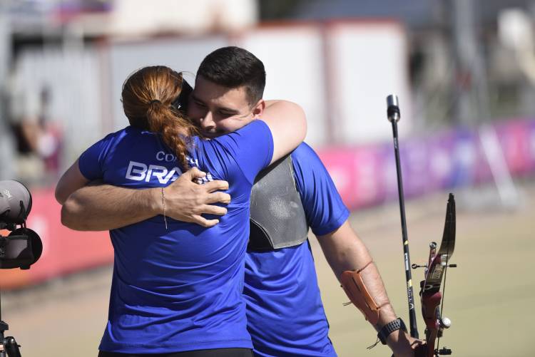 Tiro con arco: Cinco países ocuparon los podios en las últimas finales