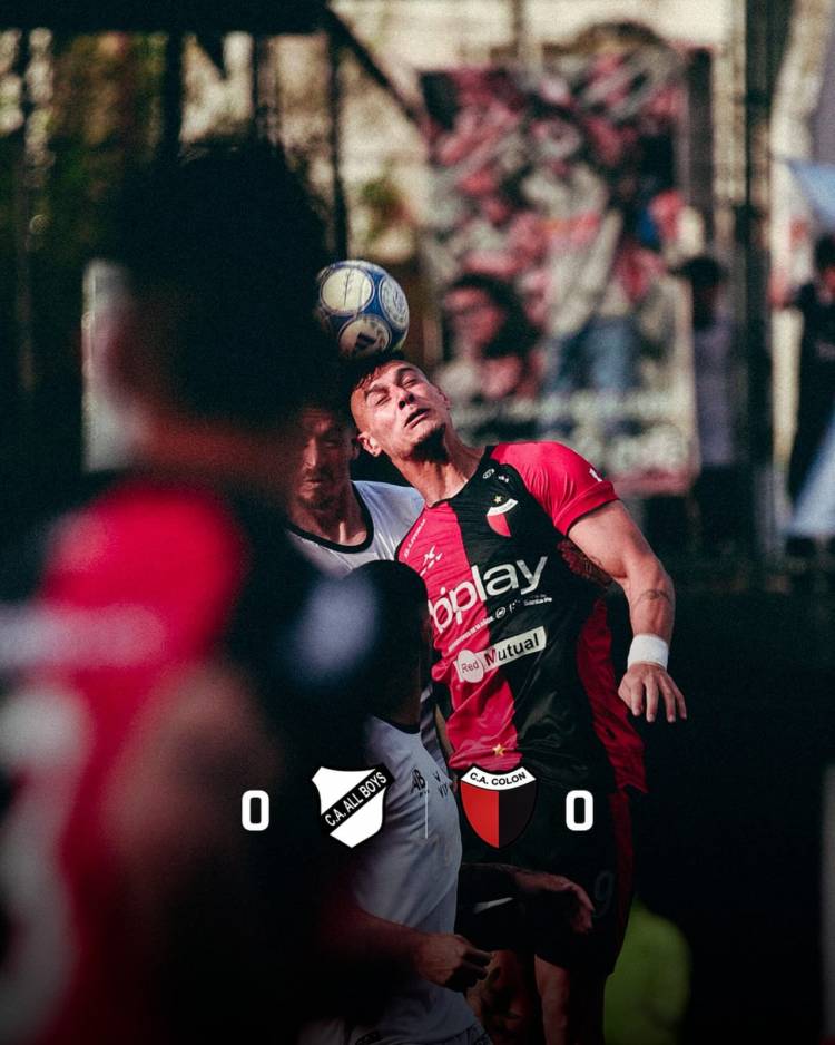 Colón jugó un penoso partido, no pateó al arco y apenas empató con All Boys