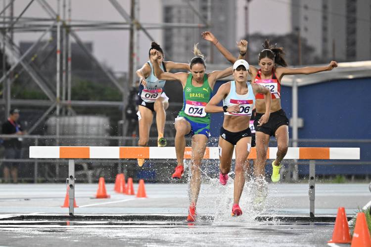 Belén Casetta volvió a ganar en Santa Fe: oro, esfuerzo y una pista que conoce desde chica