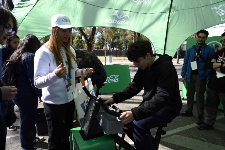 Coca-Cola Andina se sumó a los Juegos Suramericanos Santa Fe 2026 con experiencias, hidratación y una propuesta integral de sustentabilidad