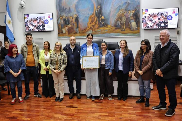 El Concejo Municipal reconoció a deportistas y clubes que fueron parte de los Juegos Suramericanos Santa Fe 2026