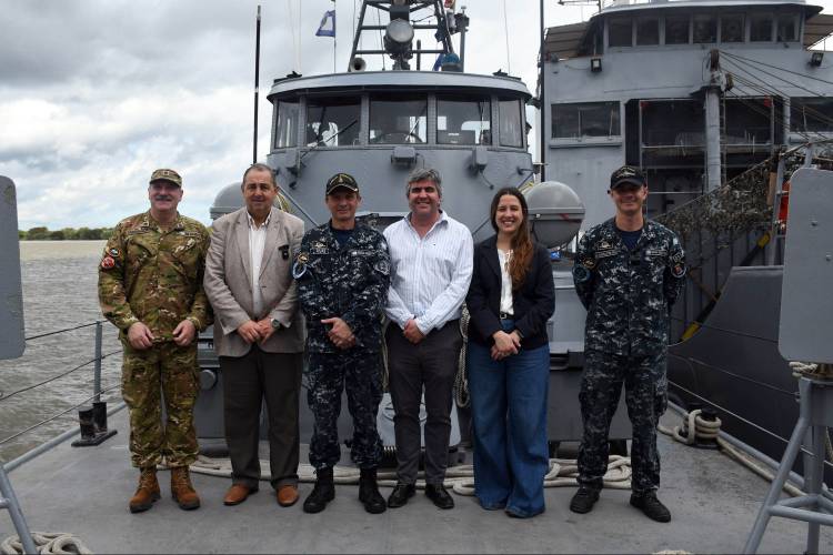 Se concretó con éxito el operativo sanitario de la Armada Argentina en Alto Verde