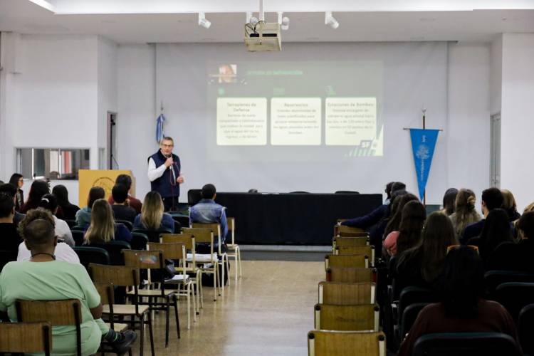 Convocatoria a instituciones a conformar una red de voluntariado ante emergencias hídricas