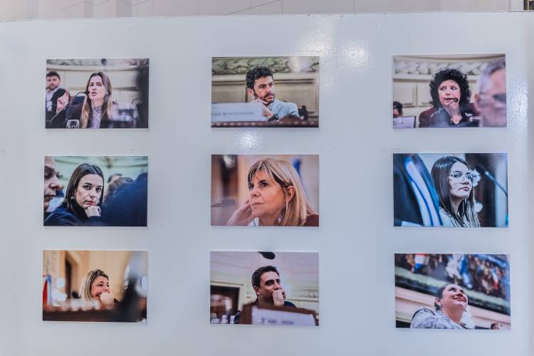 El Senado expone imágenes que preservan la memoria de la Reforma