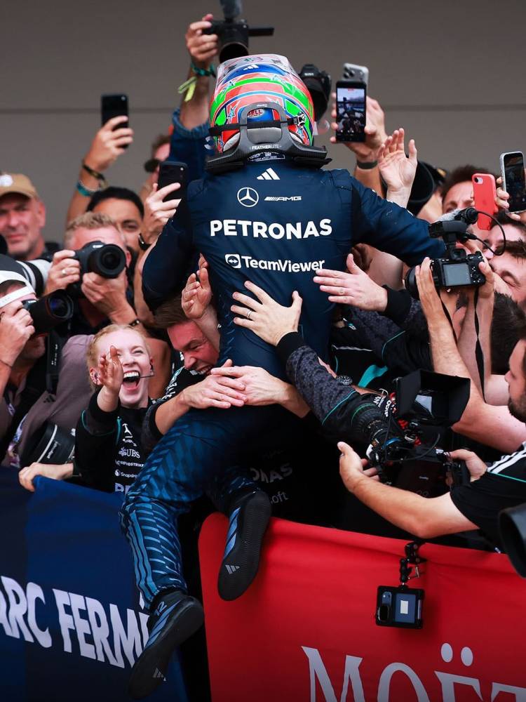 Colapinto abandonó y Antonelli se acerca al campeonato al ganar el GP de Estados Unidos