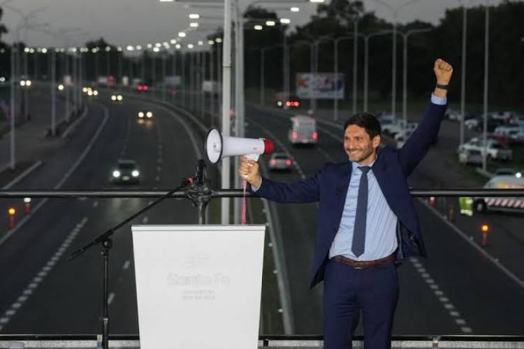 Pullaro pone en marcha la segunda etapa del tercer carril de la autopista Rosario-Santa Fe