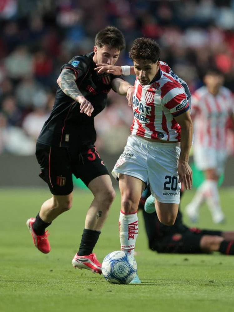 Unión reaccionó con fútbol y corazón, dio vuelta el partido y desató la fiesta en el 15 de Abril